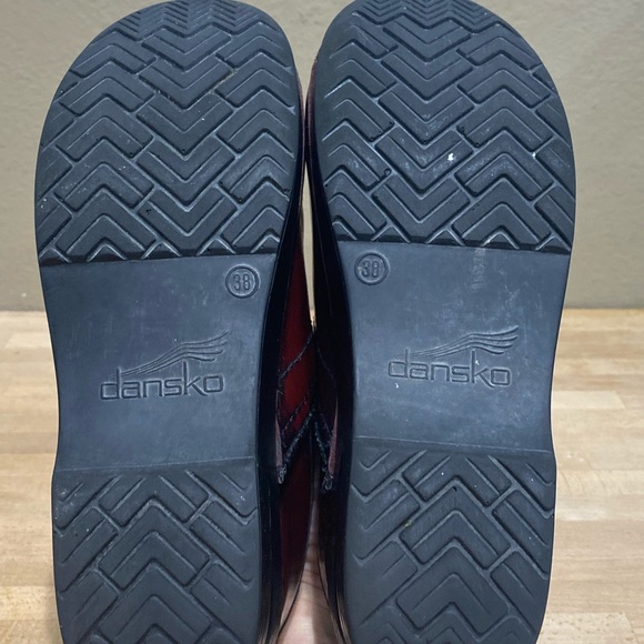 Dansko Professional Clogs Women's Size 38 US 7.5 - 8 Red Leather Slip on Shoes - Picture 7 of 10